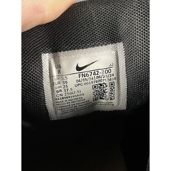 Nike Zoom Vomero 5 Shoes Womens Size 8 Green Sequoia Silver Running Sneakers - Picture 11 of 12